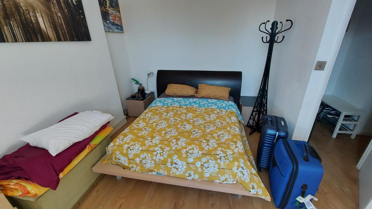 Extra Large One Bedroom Flat With Parking Londres Exterior foto